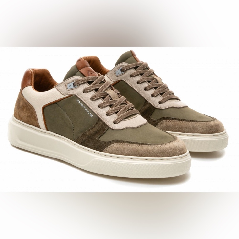 Ambitious Men's Green and Brown Sneakers *NEW*